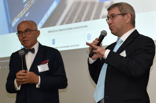 Připravujeme ElectroJobs, setkání škol a firem Připravujeme ElectroJobs, setkání škol a firem