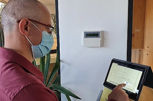 Společnost Enbra jako první v Česku zavádí blockchainovou technologii do praxe Společnost Enbra jako první v Česku zavádí blockchainovou technologii do praxe