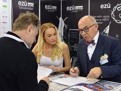 Reportáž ElA z veletrhu AMPER